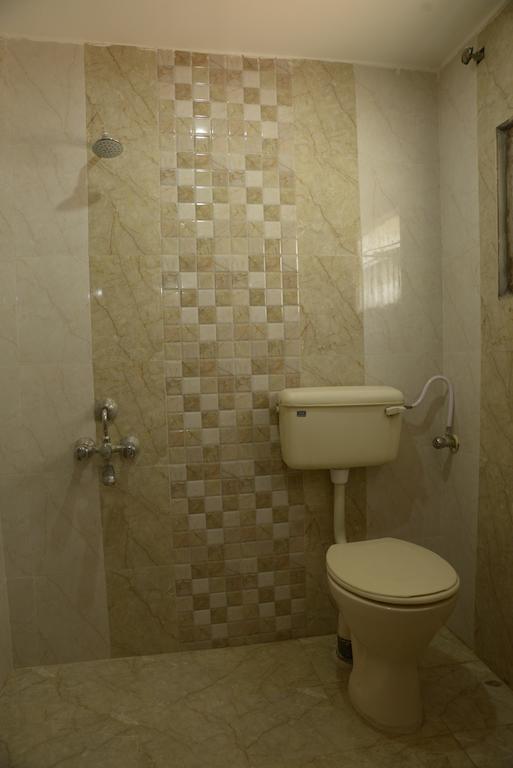Hotel Sri Sai Krupa Hyderabad Room photo